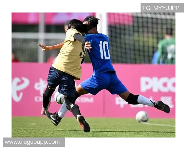 赛后分析:上海足球队与成都足球队灵活战术对比与启示 赛后分析:上海足球队与成都足球队灵活战术对比与启示